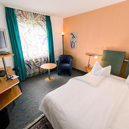Hotel Residenz Schnelldorf Ruang foto